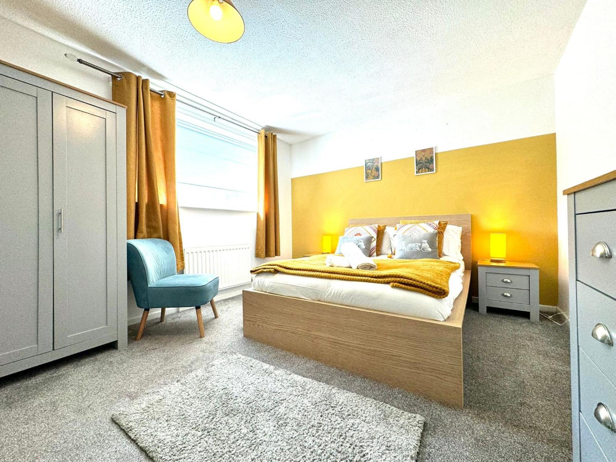 The Alnham, Large 3 Bed Apartment, Close To The City Ньюкасл-апон-Тайн Экстерьер фото